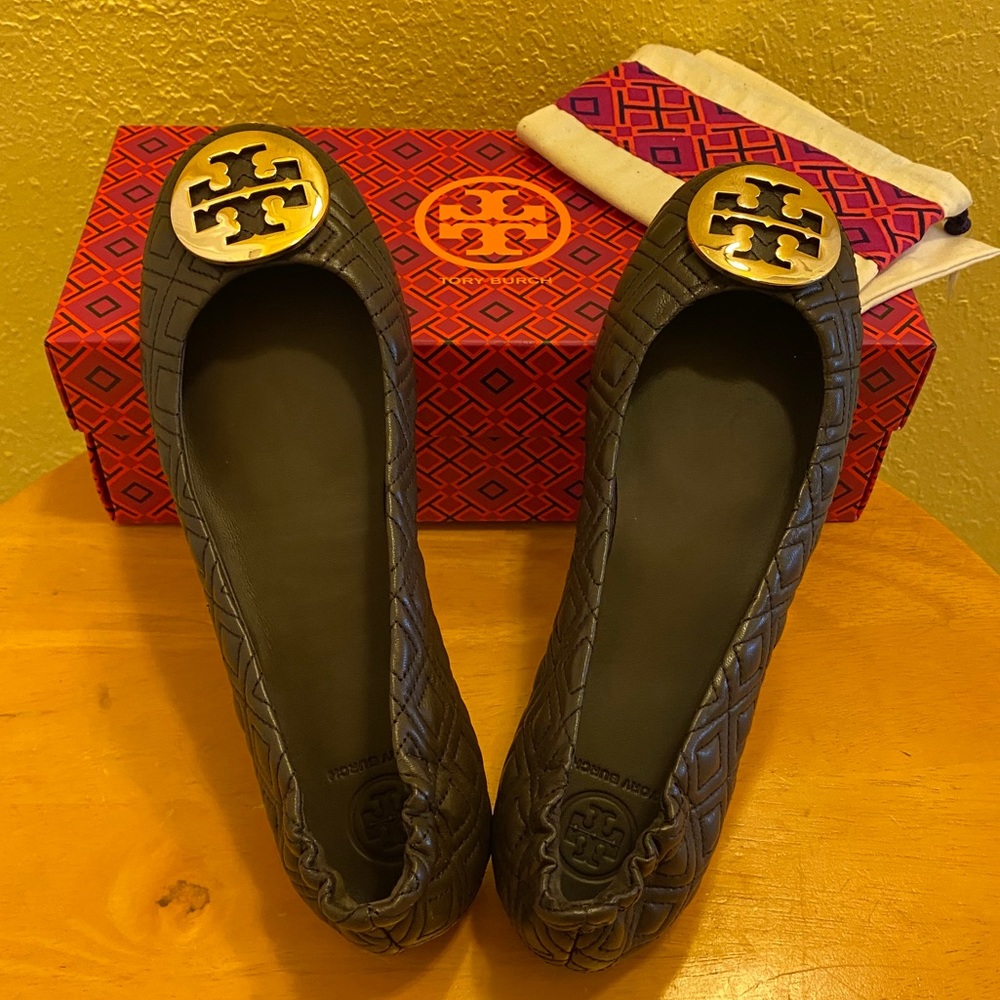NIB Tory Burch Quilted Minnie Ballet Travel Flats - Picture 7 of 16